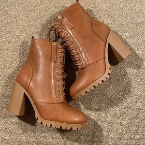 Top Moda Lace Up Boot Heels Tan Size 8